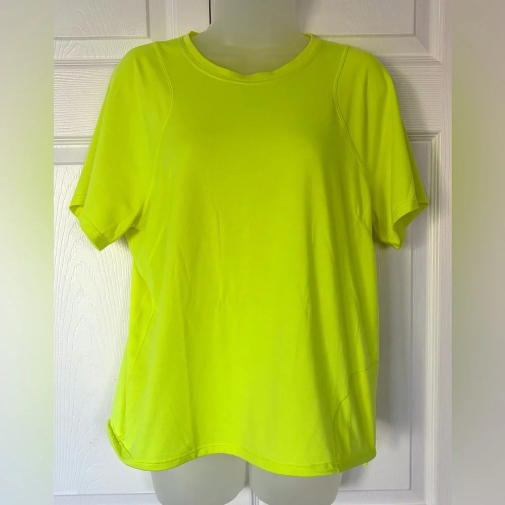 Lululemon Women’s Top Lightweight Cinched Hem Hiking T Shirt size 12 - Picture 6 of 14